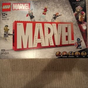 LEGO Marvel Logo Set 76313